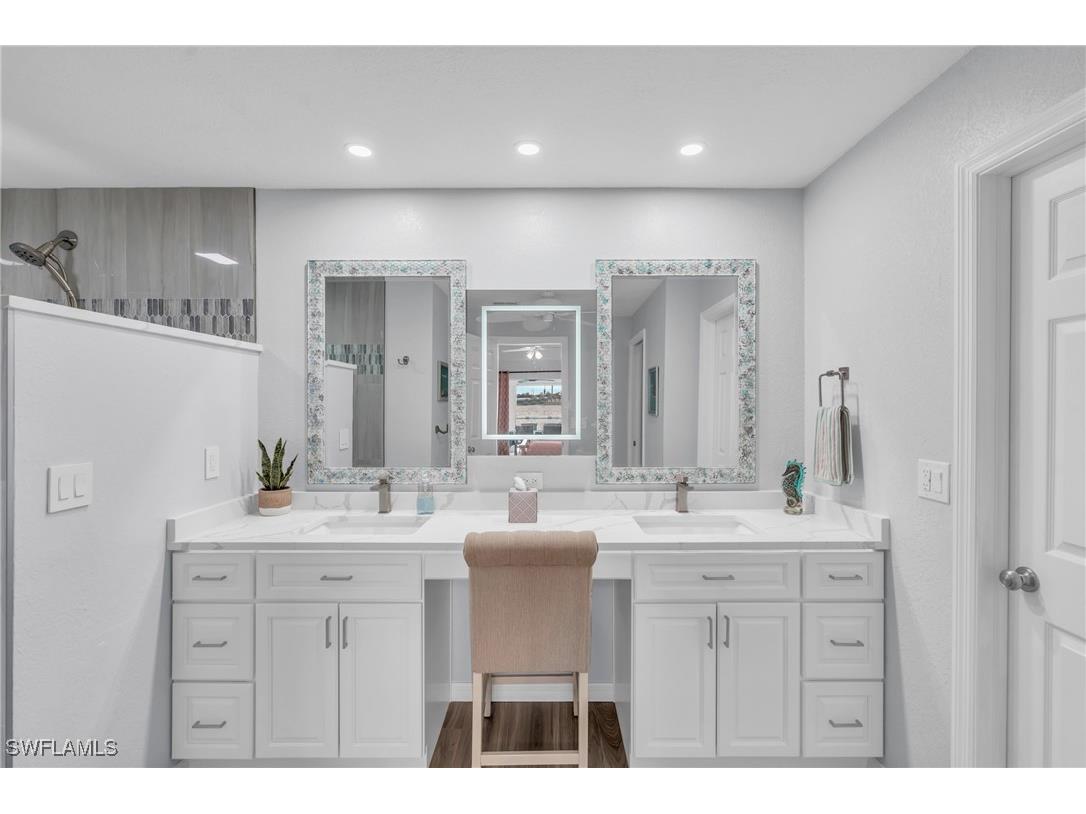 800 SW Santa Barbara Place Cape Coral FL 33991 224098241 image18