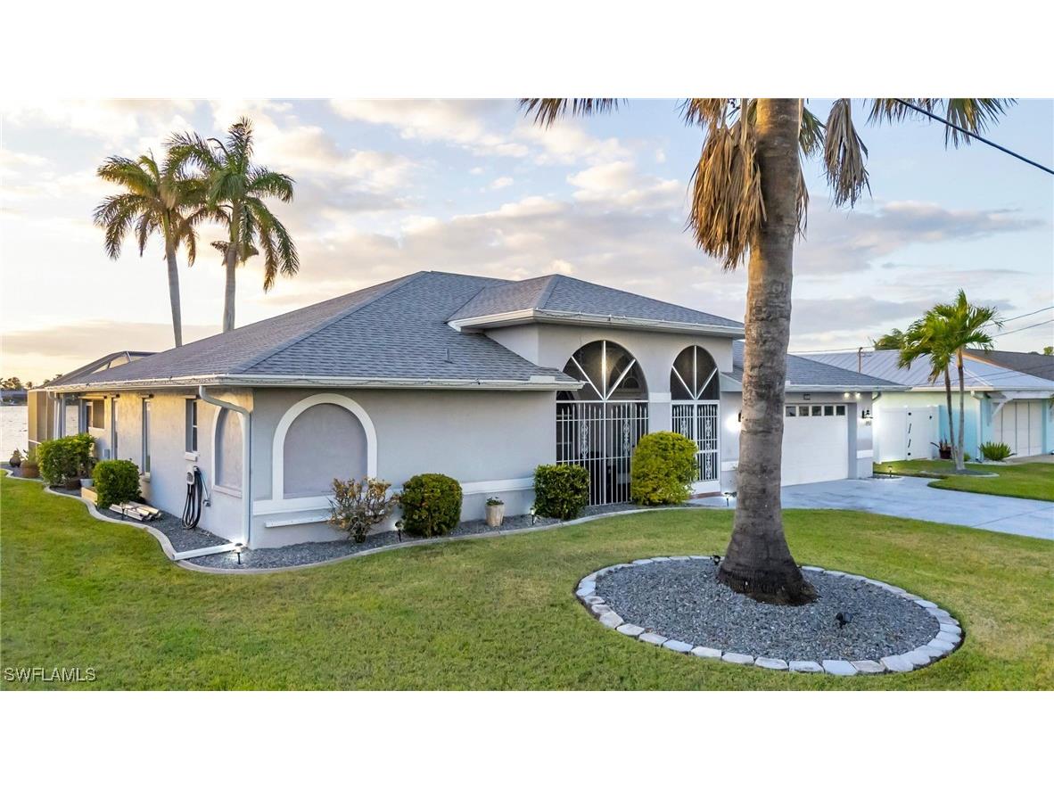 800 SW Santa Barbara Place Cape Coral FL 33991 224098241 image39