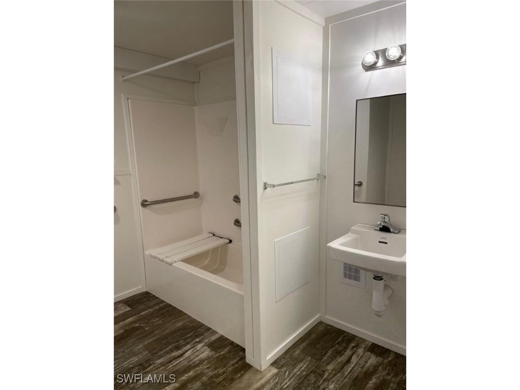 8019 Grady Drive North Fort Myers FL 33917 225033149 image16