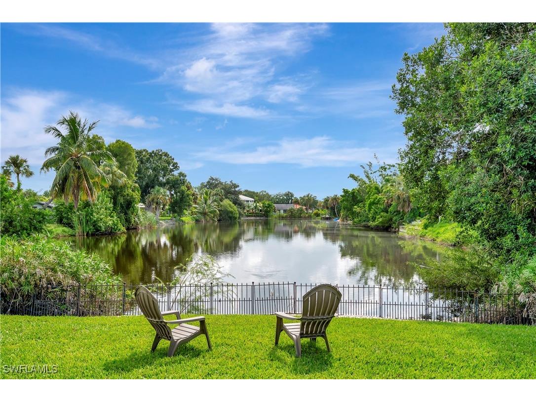 802 8th Court W Naples FL 34108 224070066 image3