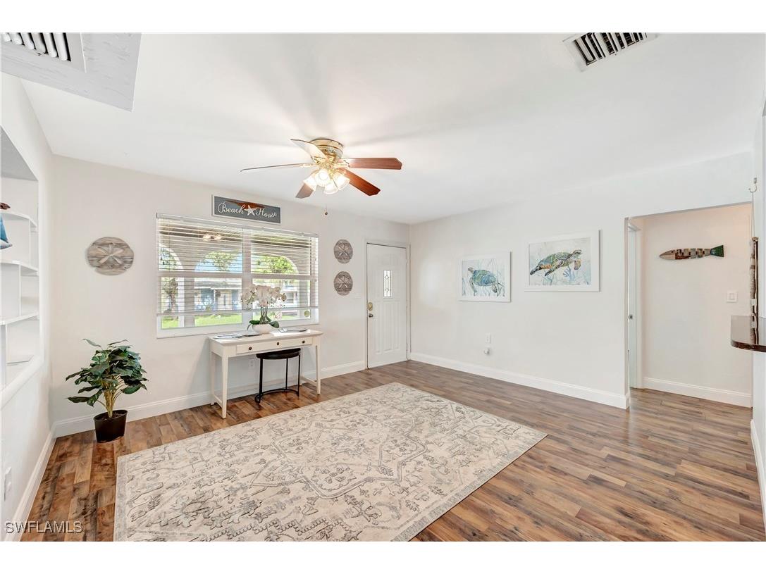 802 8th Court W Naples FL 34108 224070066 image31