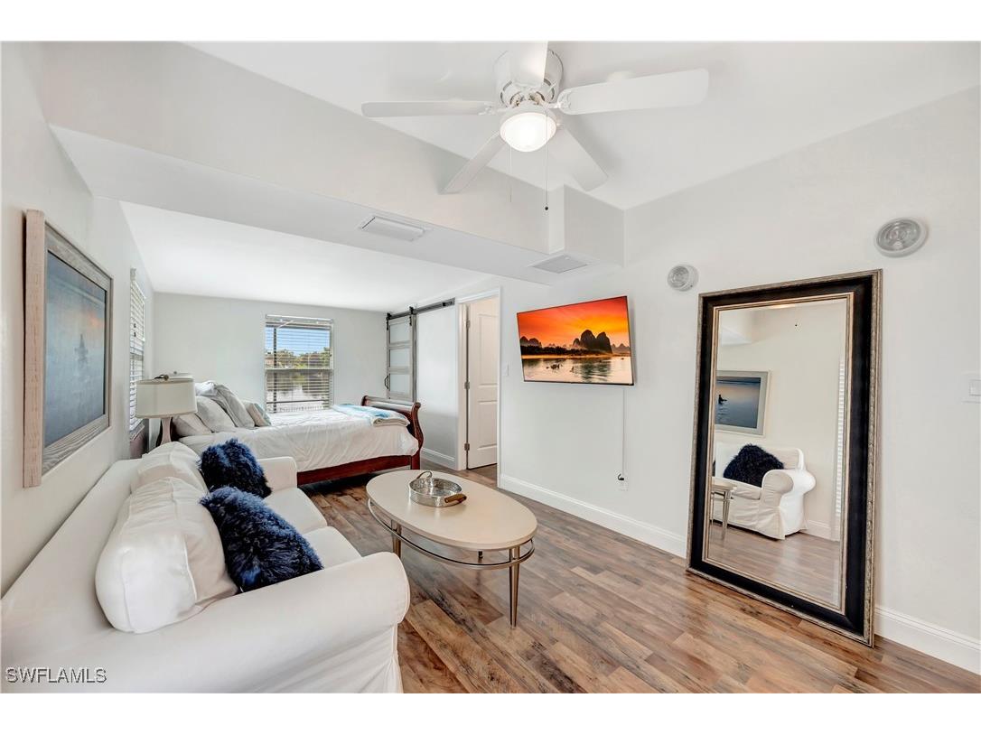 802 8th Court W Naples FL 34108 224070066 image35