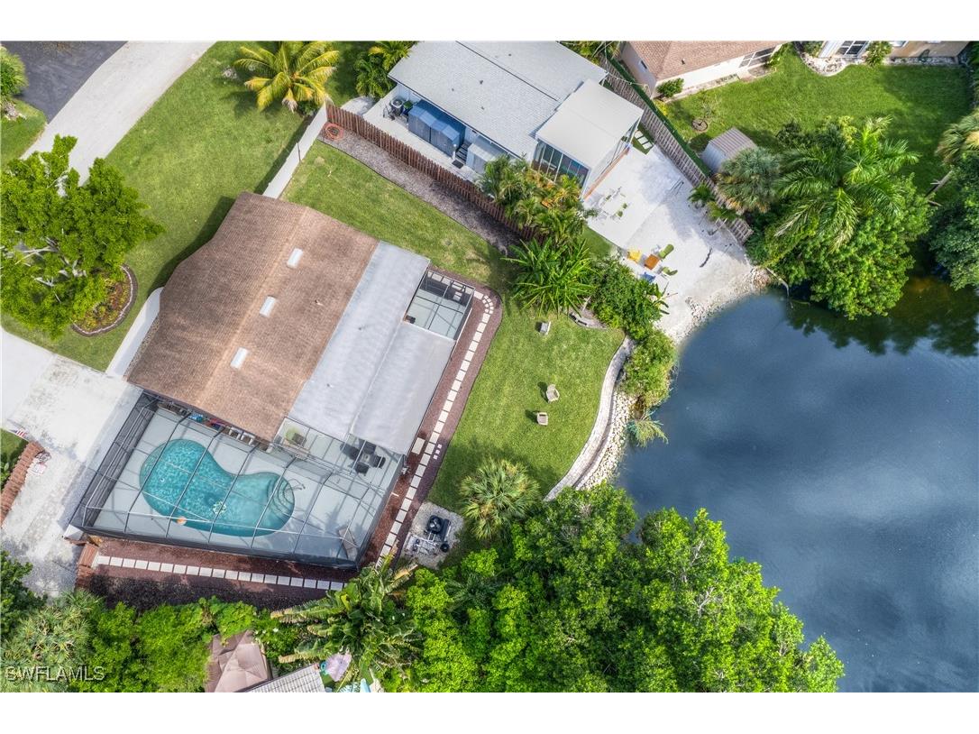 802 8th Court W Naples FL 34108 224070066 image4