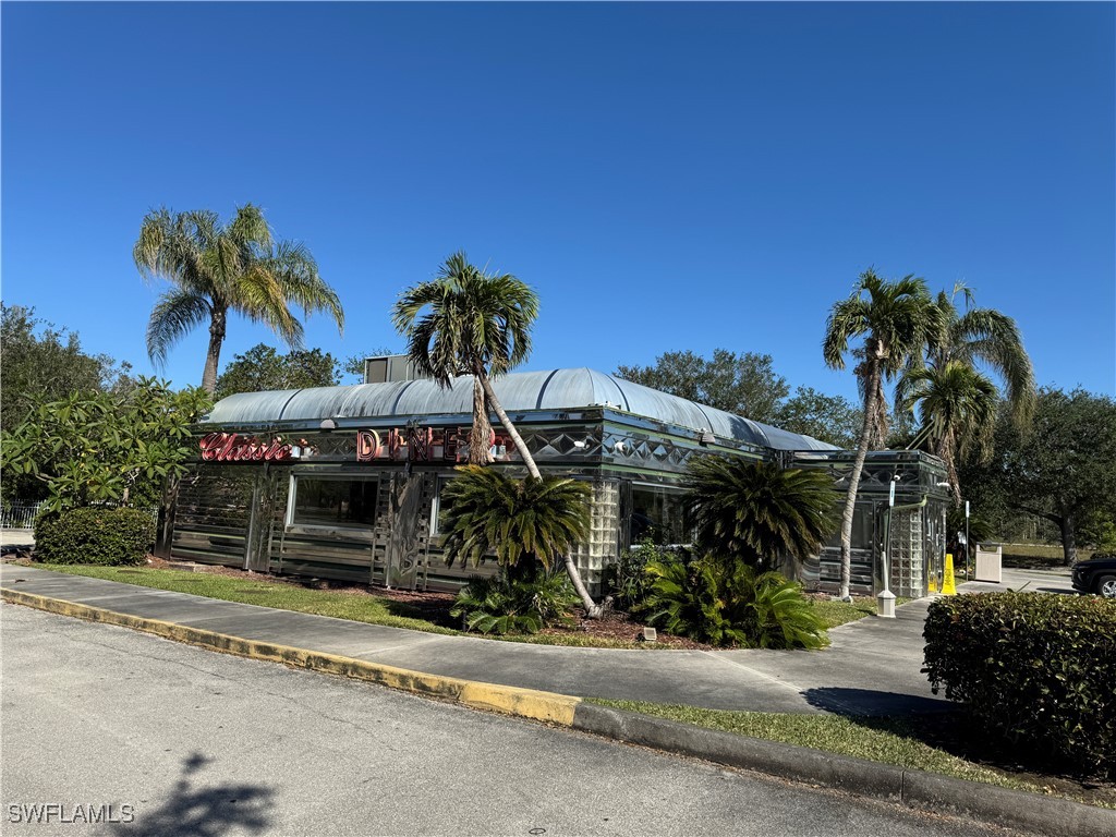 8031 Summerlin Center Drive Fort Myers FL 33907 225007116 image1