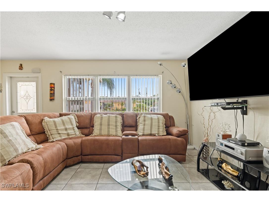 804 Alcala Avenue Lehigh Acres FL 33936 225052427 image5