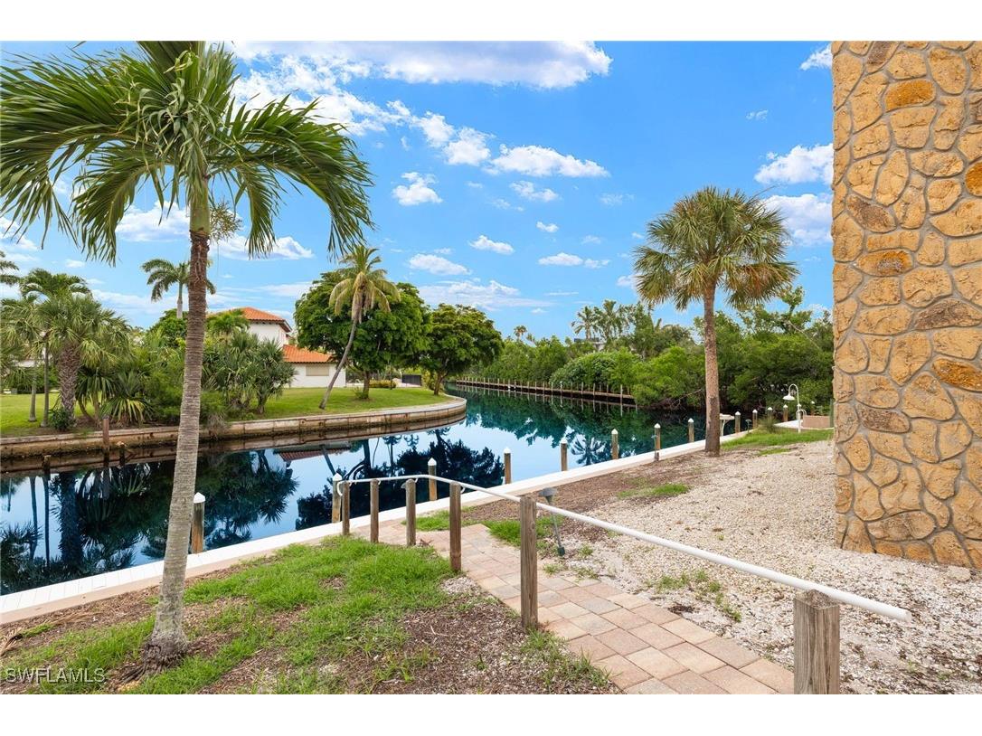 805 E Gulf Drive #7A Sanibel FL 33957 225005553 image16