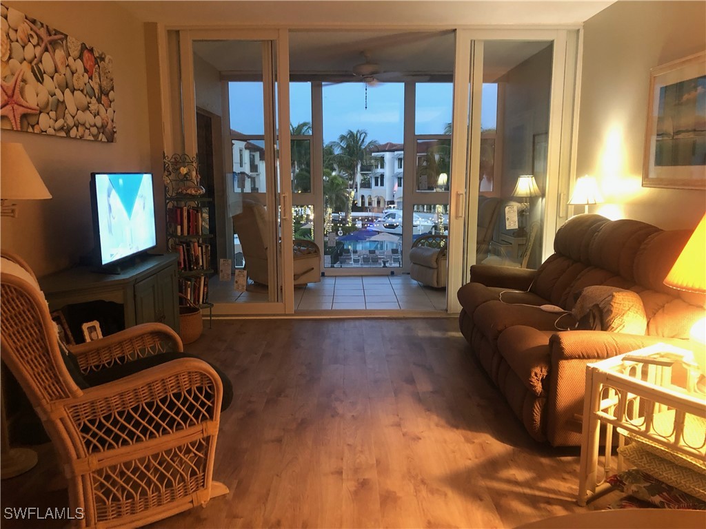 805 River Point Drive #202C Naples FL 34102 225043503 image3