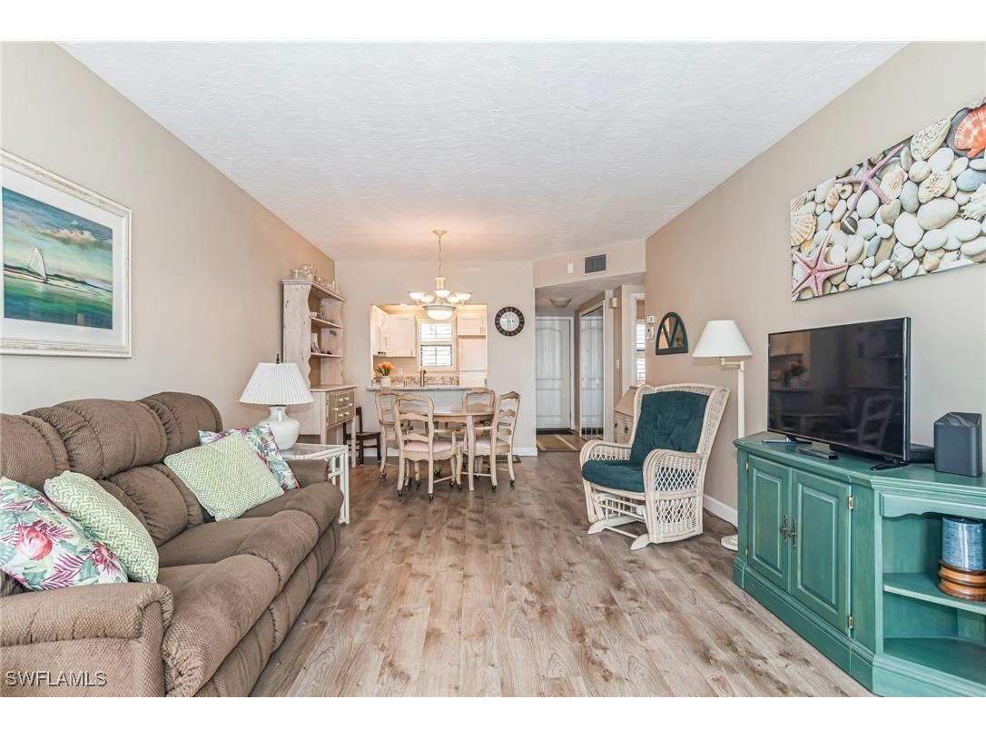 805 River Point Drive #202C Naples FL 34102 225043503 image5