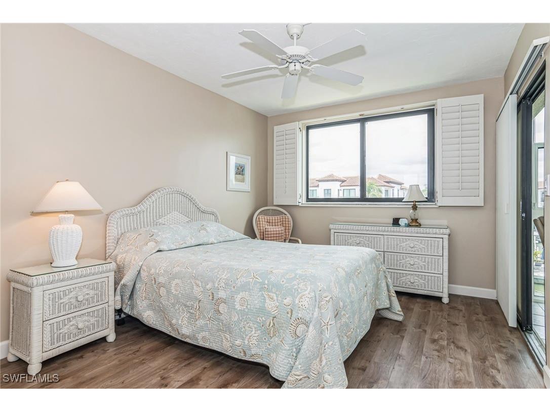 805 River Point Drive #202C Naples FL 34102 225043503 image7