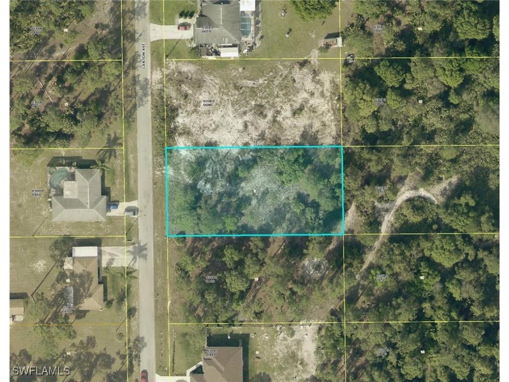 806 Canton Avenue Lehigh Acres FL 33972 225015507 image1