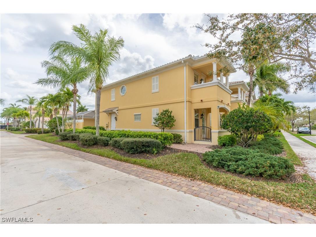 8062 Chianti Lane Naples FL 34114 224017417 image1