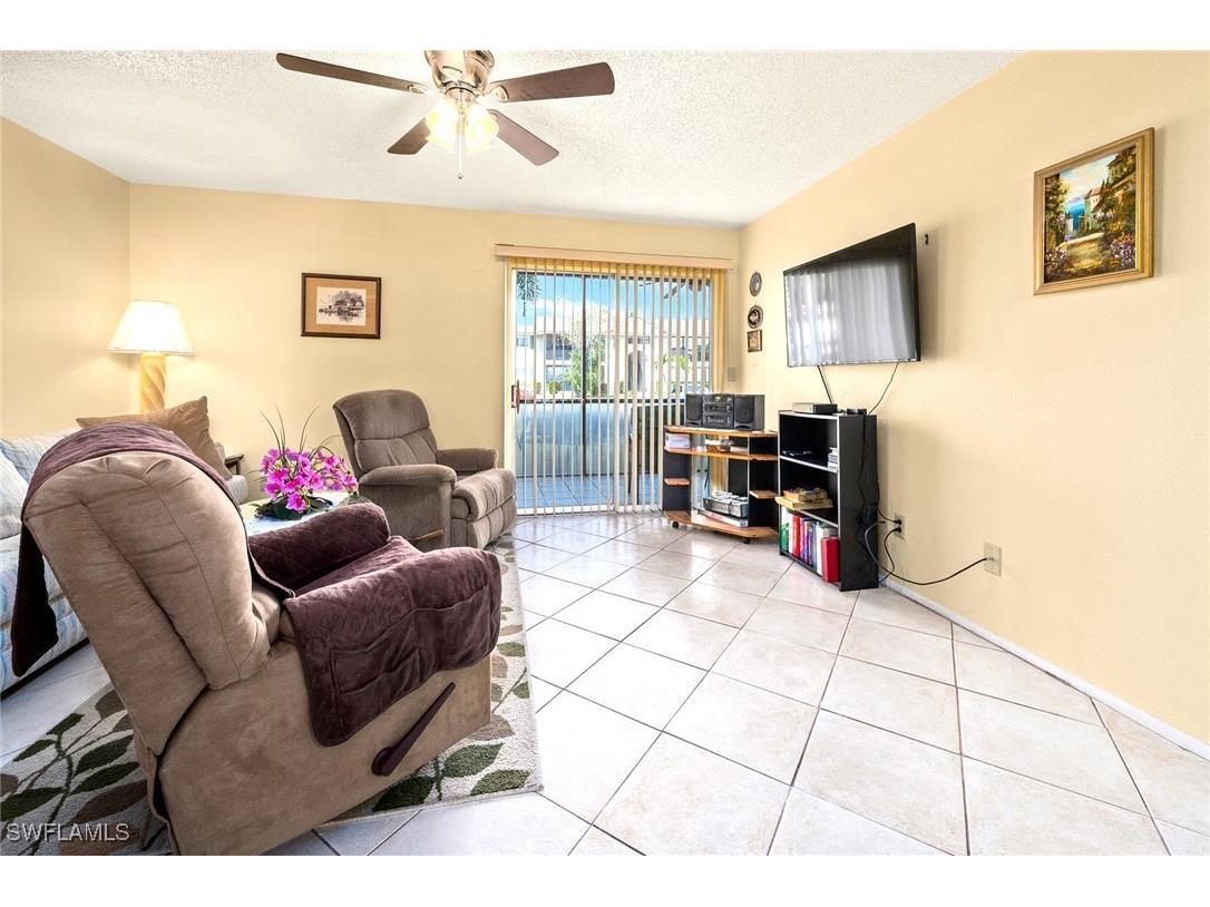 8101 S Woods Circle #1 Fort Myers FL 33919 225030471 image2