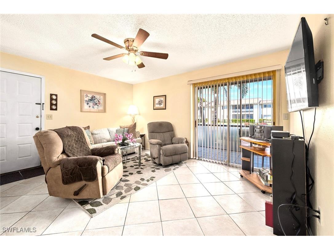 8101 S Woods Circle #1 Fort Myers FL 33919 225030471 image3