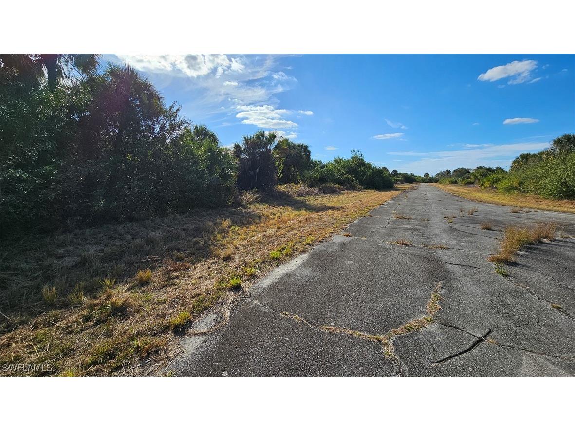 811 Opal Court Labelle FL 33935 225010528 image10