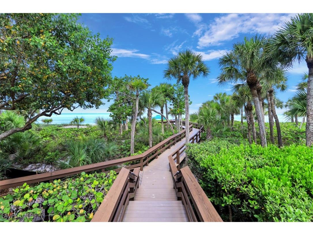 8111 Bay Colony Drive #1403 Naples FL 34108 225037228 image35