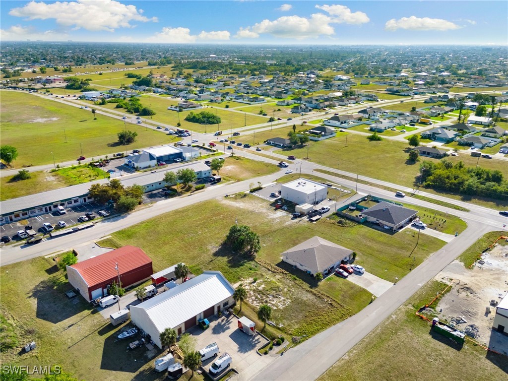 813 NE 7th Terrace Cape Coral FL 33909 225038427 image11