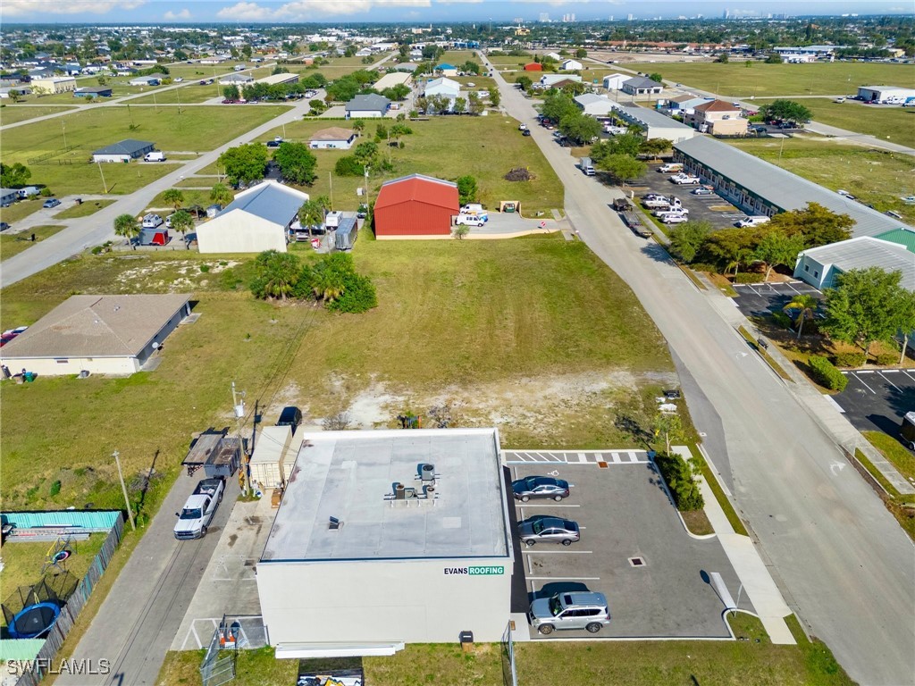 813 NE 7th Terrace Cape Coral FL 33909 225038427 image4