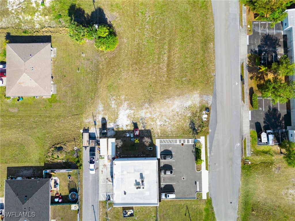 813 NE 7th Terrace Cape Coral FL 33909 225038427 image5