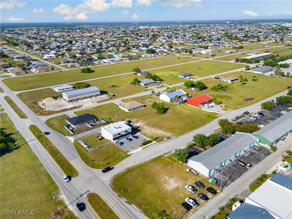 813 NE 7th Terrace Cape Coral FL 33909 225038427 image6