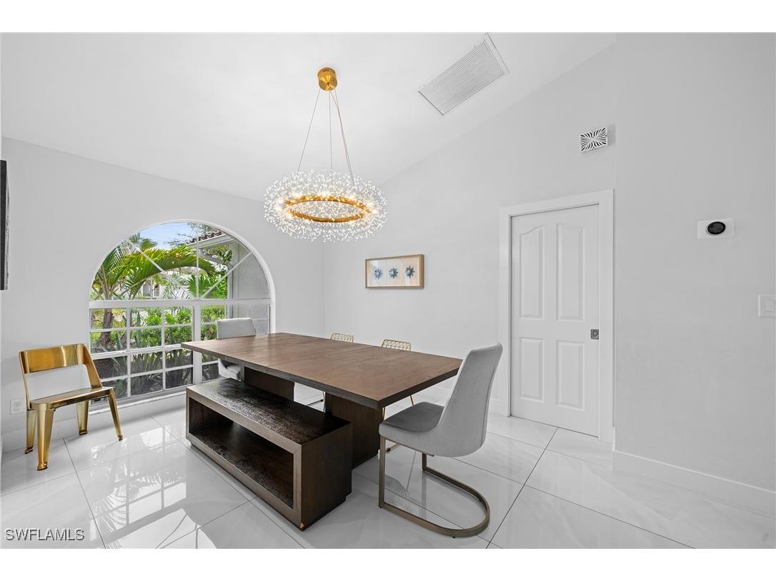 8139 Las Palmas Way Naples FL 34109 224089642 image17