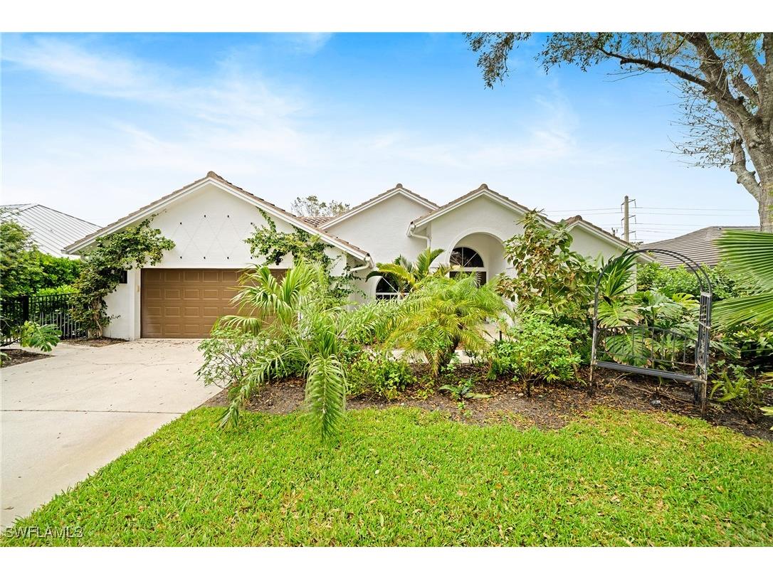 8139 Las Palmas Way Naples FL 34109 224089642 image2