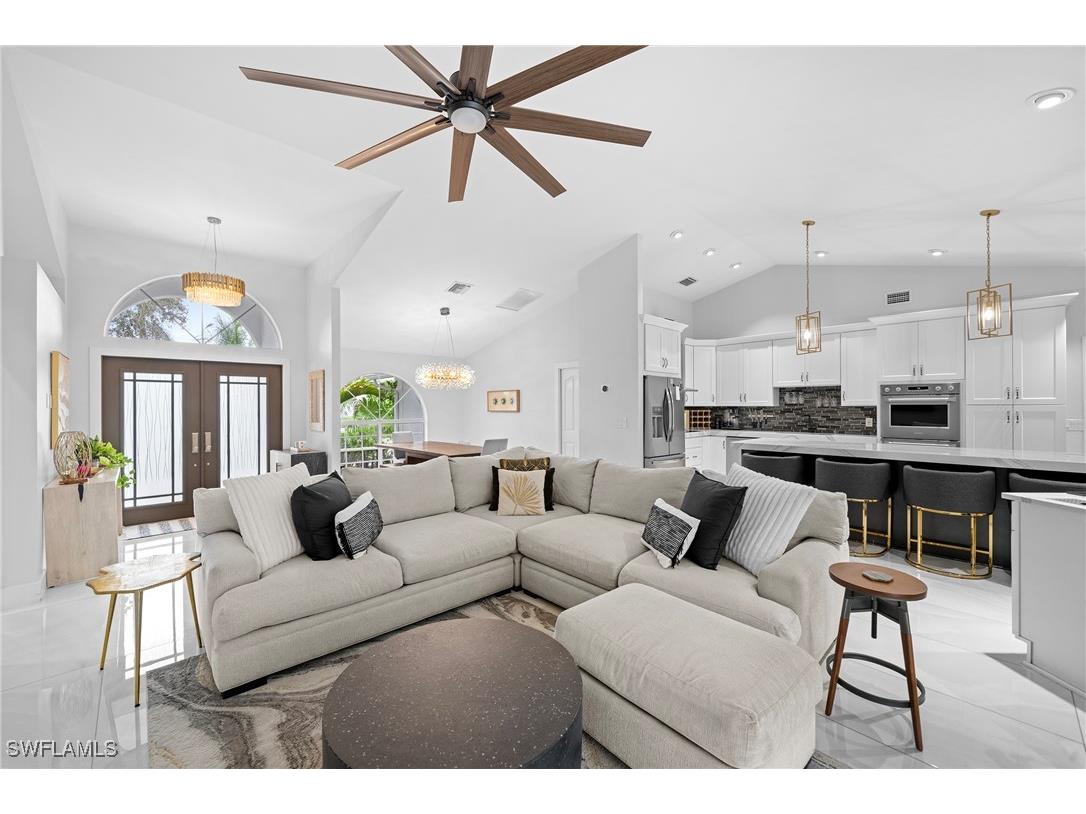 8139 Las Palmas Way Naples FL 34109 224089642 image8