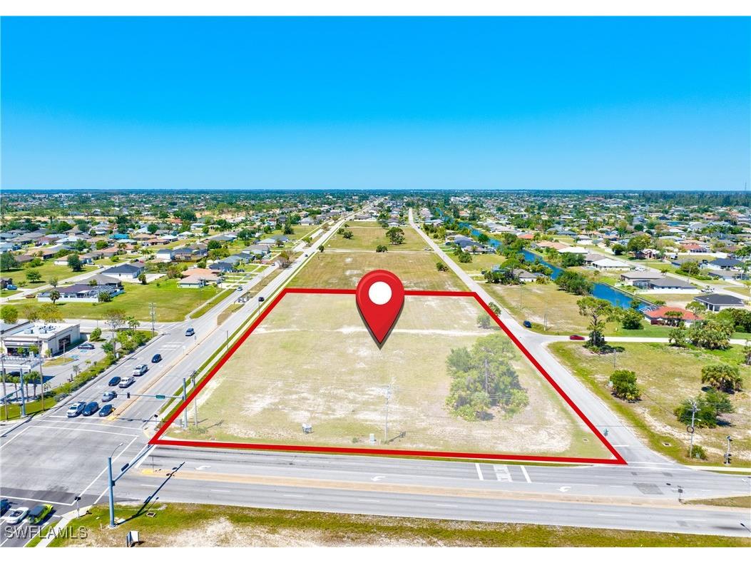 815 Trafalgar Parkway W Cape Coral FL 33991 225024739 image2