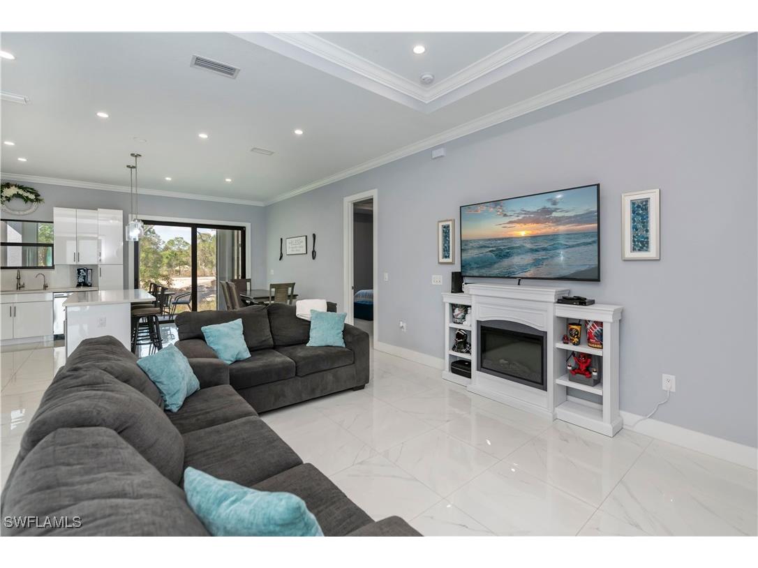 816 Bell Boulevard S Lehigh Acres FL 33974 225011769 image2