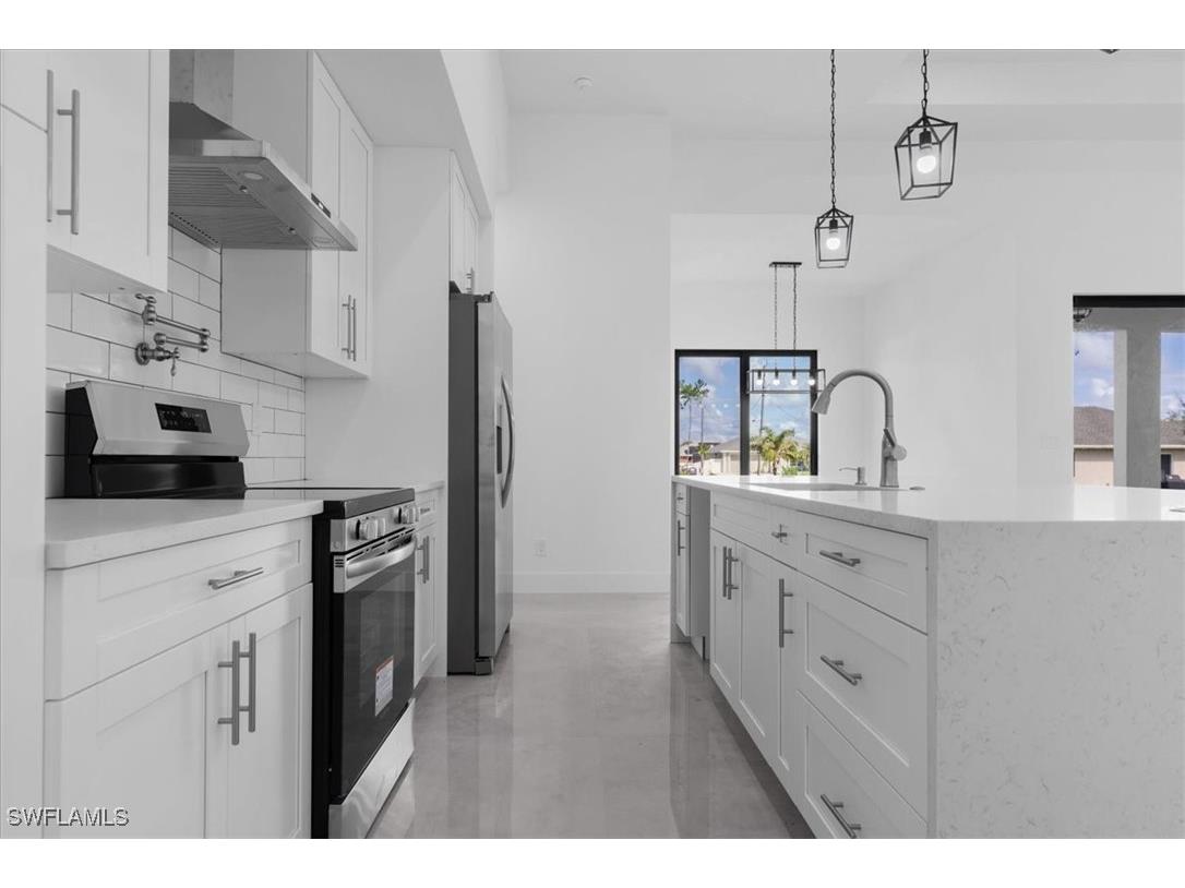 817 Jacaranda Parkway E Cape Coral FL 33909 224056004 image14