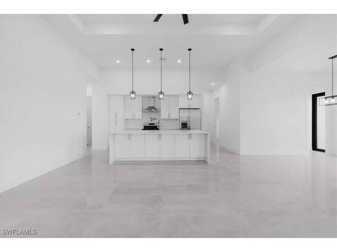 817 Jacaranda Parkway E Cape Coral FL 33909 224056004 image8