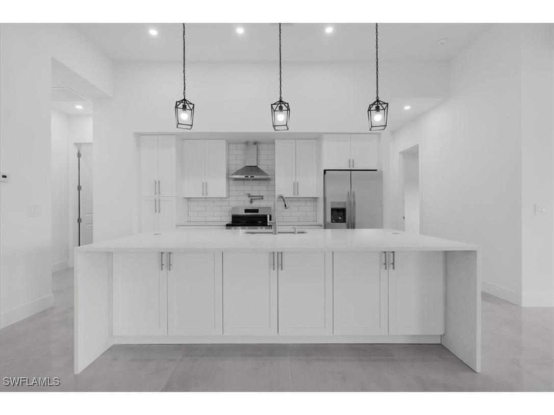 817 Jacaranda Parkway E Cape Coral FL 33909 224056004 image9