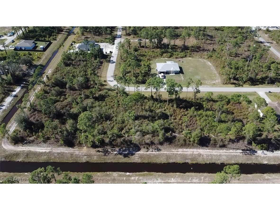 817 Pinecastle Drive Lehigh Acres FL 33974 224104154 image5