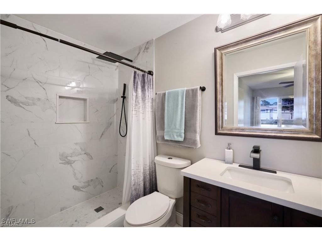 8171 S Woods Circle #8 Fort Myers FL 33919 225047004 image12