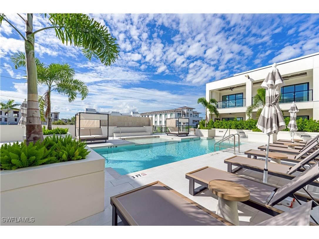 82 9th Street S #205 Naples FL 34102 224082223 image24