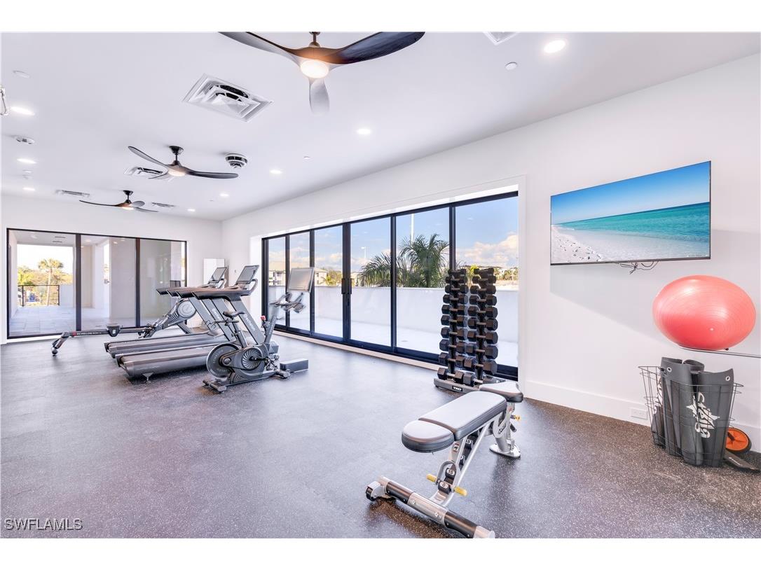 82 9th Street S #205 Naples FL 34102 224082223 image28