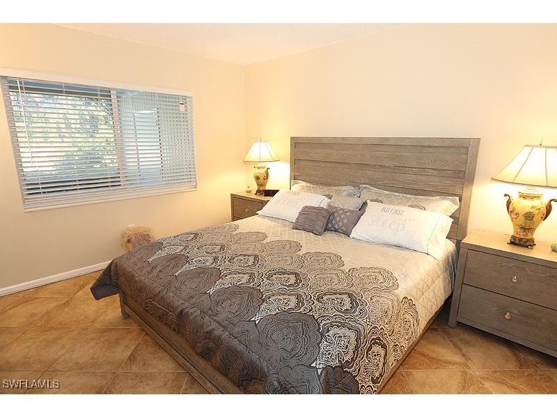 820 Ketch Drive #2 Naples FL 34103 225051000 image8