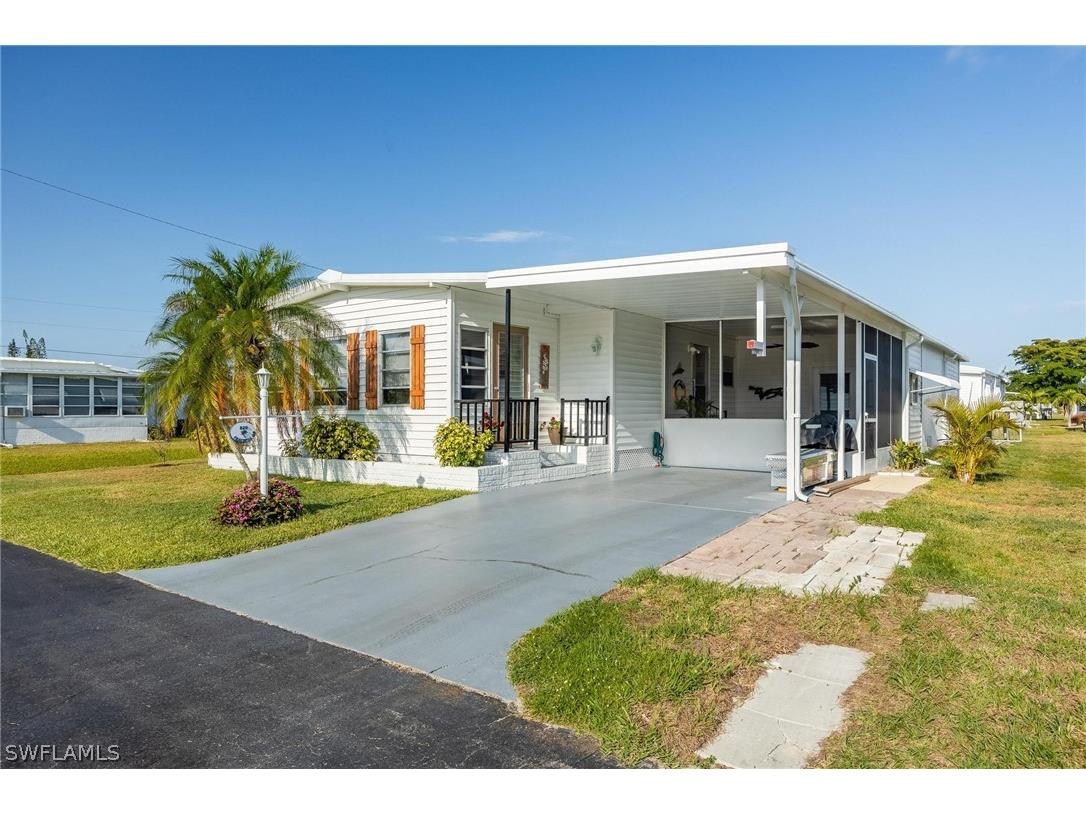 820 Peaceful Drive North Fort Myers FL 33917 224042431 image2