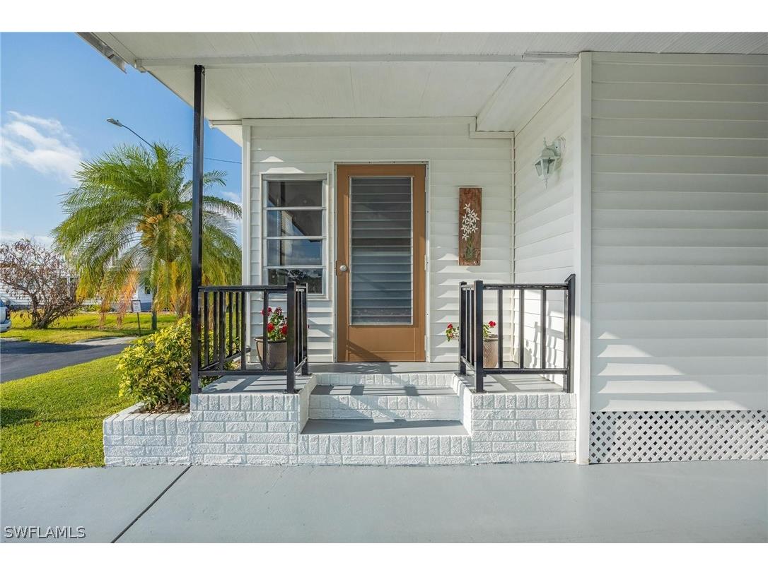 820 Peaceful Drive North Fort Myers FL 33917 224042431 image3