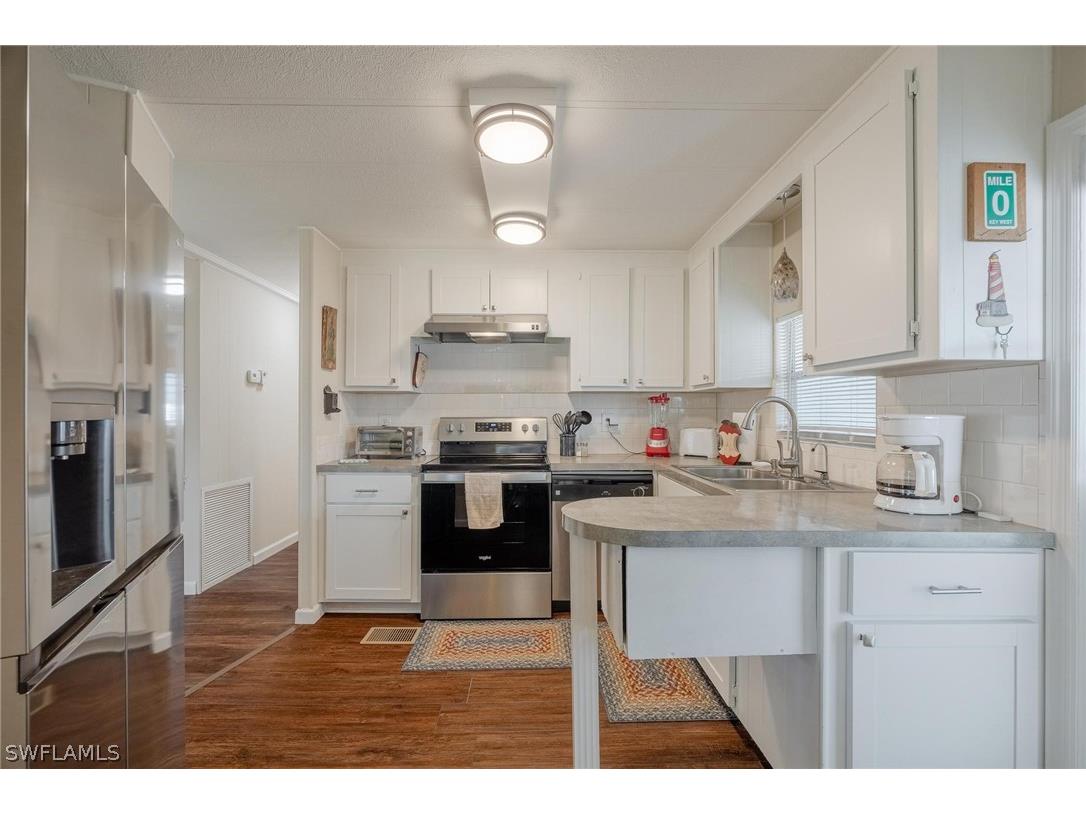 820 Peaceful Drive North Fort Myers FL 33917 224042431 image6