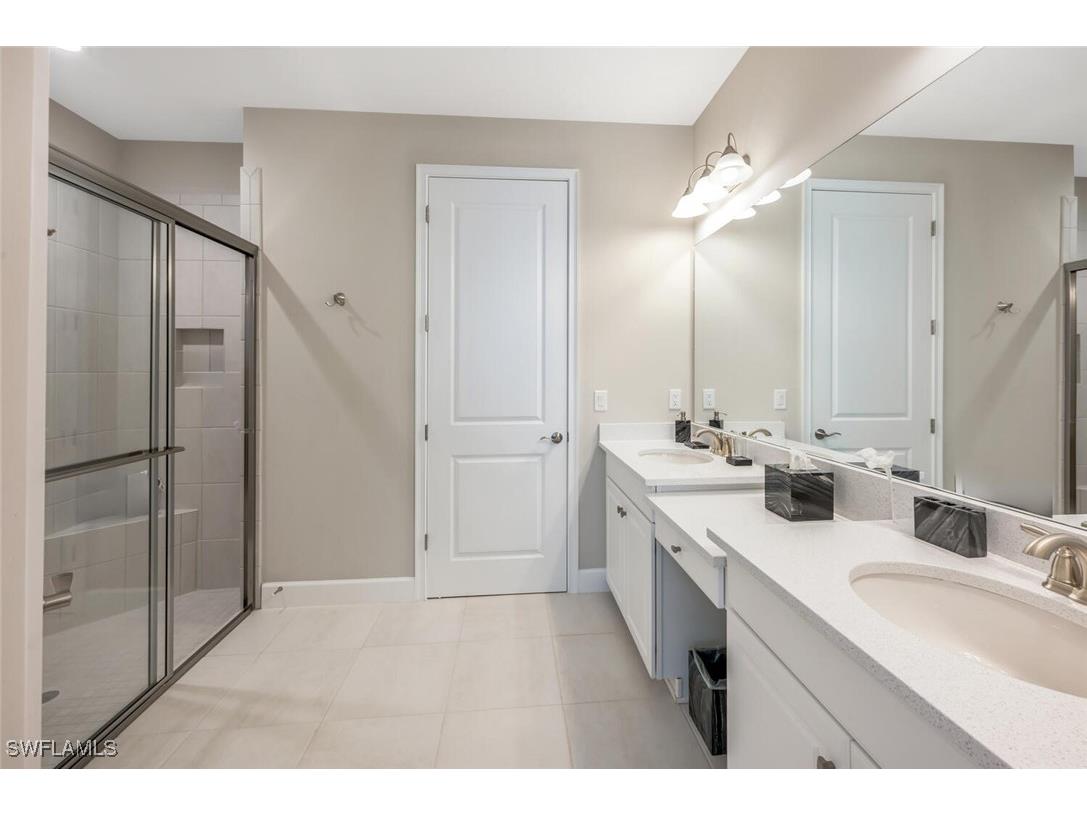 8209 Lucello Terrace W Naples FL 34114 225024802 image12