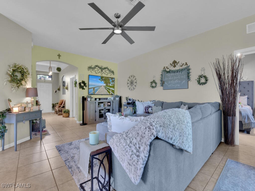 821 SW 17th Street Cape Coral FL 33991 225021397 image5