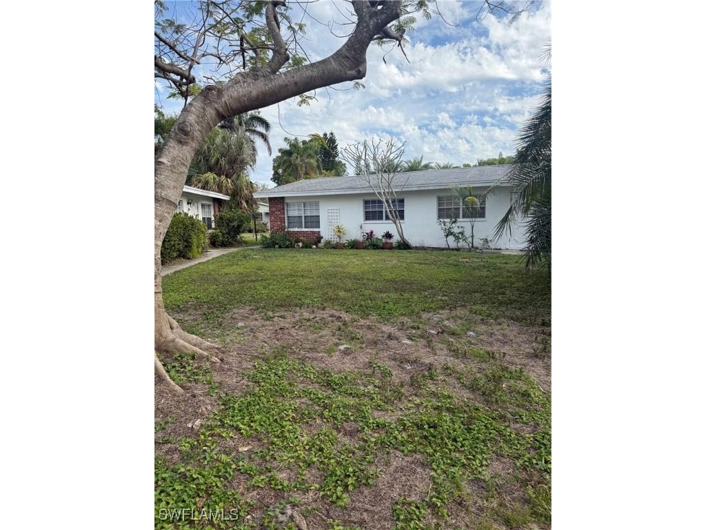 823 Courtington Lane #1 Fort Myers FL 33919 225021444 image1