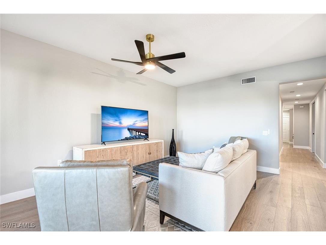 825 Regency Reserve Circle #3701 Naples FL 34119 224102630 image10