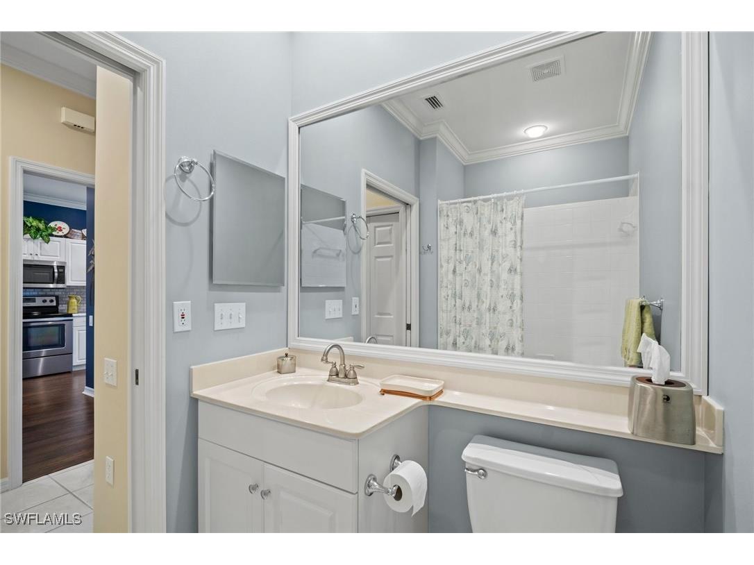 8253 Parkstone Place #7-106 Naples FL 34120 225018437 image20