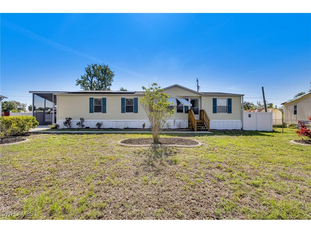 8269 Penny Drive North Fort Myers FL 33917 225048646 image2