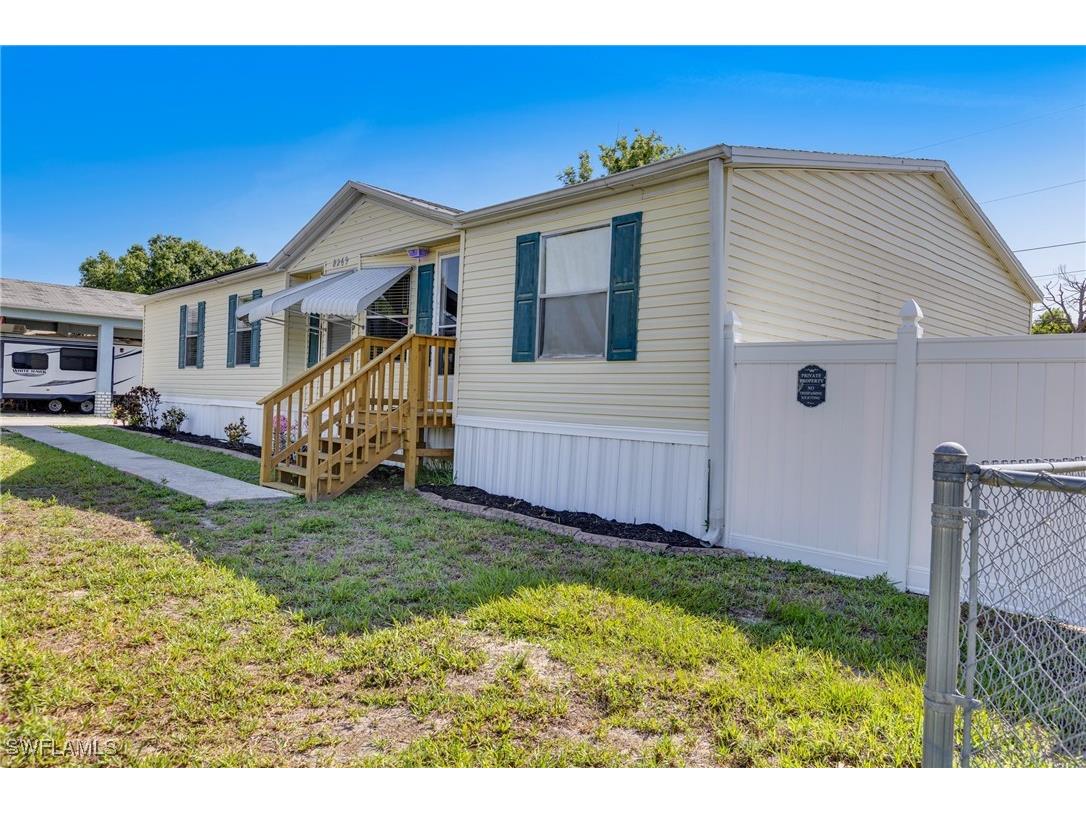 8269 Penny Drive North Fort Myers FL 33917 225048646 image3