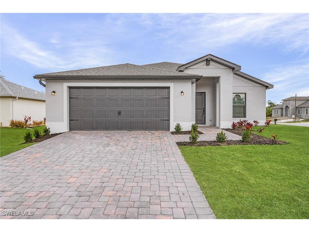 827 Rue Labeau Circle Fort Myers FL 33913 224103313 image1