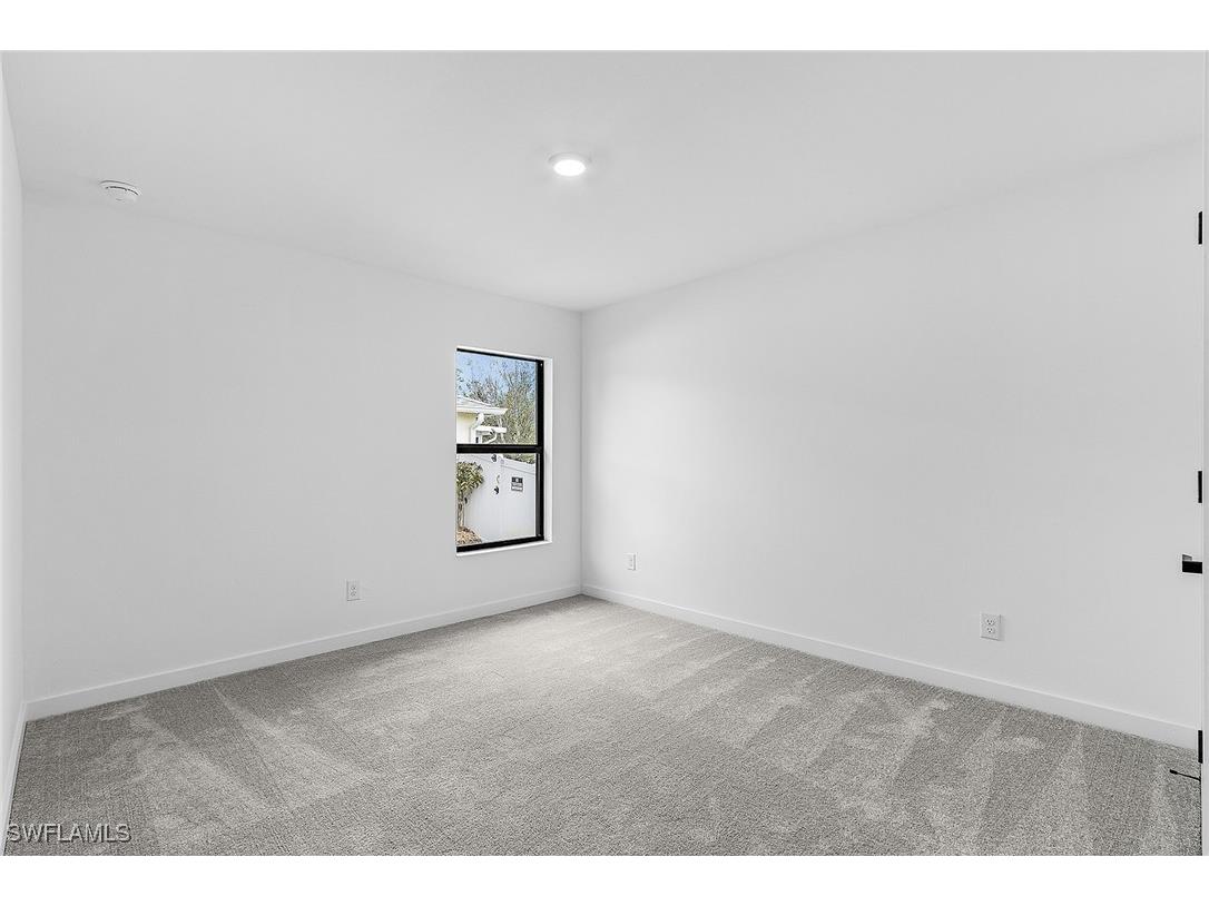 827 Rue Labeau Circle Fort Myers FL 33913 224103313 image14