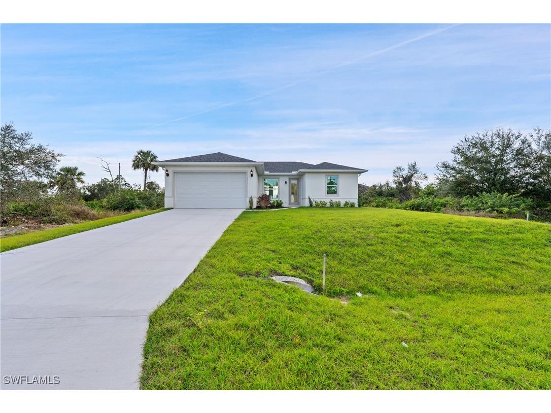 829 Casper Yost Street E Lehigh Acres FL 33974 224104826 image2