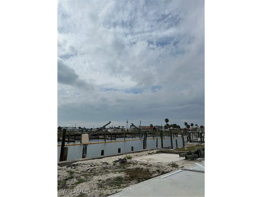 829 Oak Street Fort Myers Beach FL 33931 225022295 image5